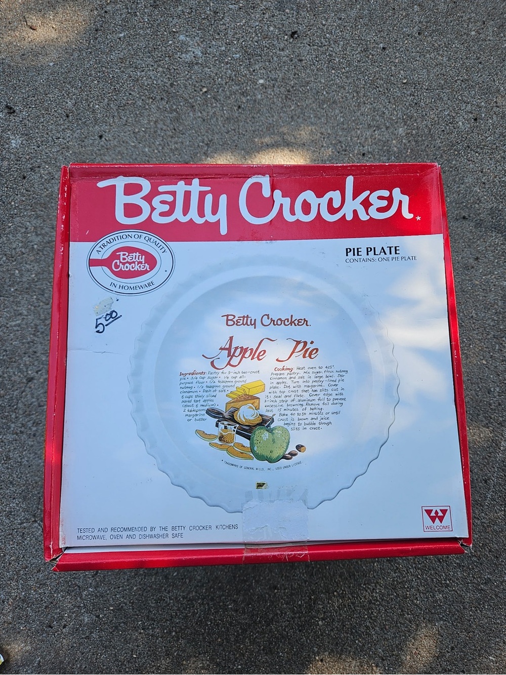 🍎 Vintage Betty Crocker Apple Pie Recipe Milk Glass Pie Plate w/ Original Box